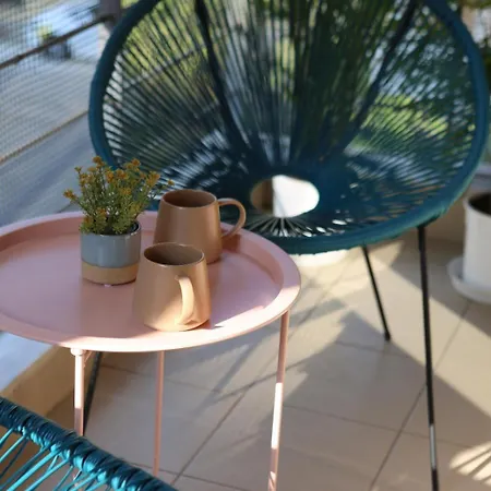 Elegant 2bd Near Acropolis By Ilsofoir Collection Apartment